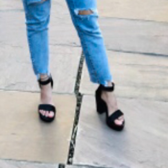 Catwalk block heels - Picture 3 of 15